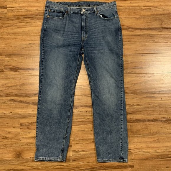 Levi Strauss & Co 514 Straight Leg Medium Wash Jeans Size 42x32 Men's Distressed - Picture 1 of 11